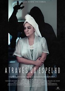 Watch Através do Espelho (Short 2017)