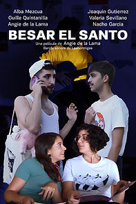 Watch Besar el santo