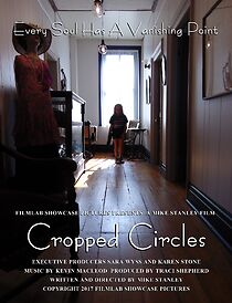 Watch Cropped Circles (Short 2017)