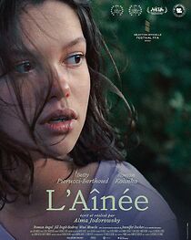 Watch L'aînée (Short 2024)