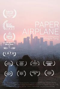 Watch PAPER AIRPLANE (Short 2021)