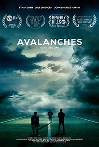 Watch Avalanches (Short 2022)