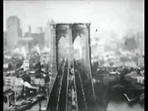 Watch Panorama from the Tower of the Brooklyn Bridge