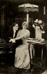 Watch The Broken Heart (Short 1913)