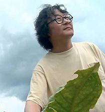 Watch Xu Bing's Tobacco Project Virginia